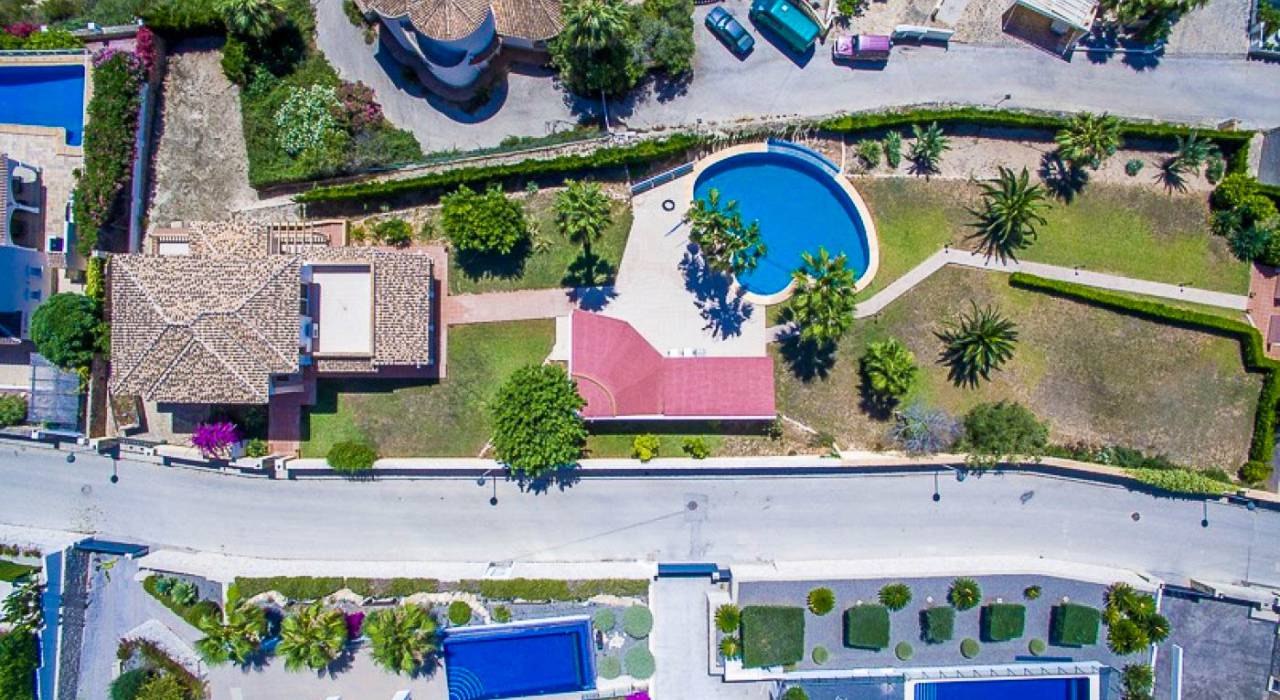 kratkosrochnaya-arenda-villa-moraira-sol-park_14566_pan.jpg.a857df23c4fe7d3d6da0a851024dc661.jpg