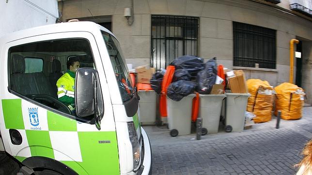 camion-basura-madrid--644x362.jpg.0c353b1616712a5f1712f346d989a0e6.jpg