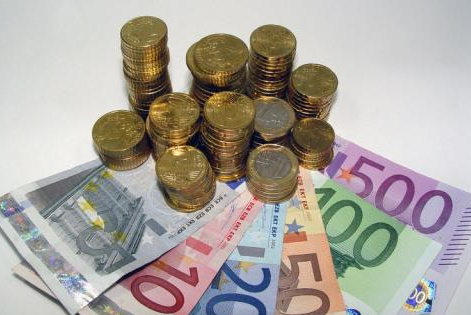 comisiones-bancos.jpg.4c6c1848bf72939e66af09addce4678e.jpg