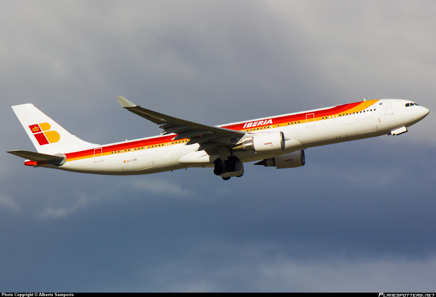 Iberia_Cuba.jpg.255c98f68bf8f5d3989be24c1b79765e.jpg