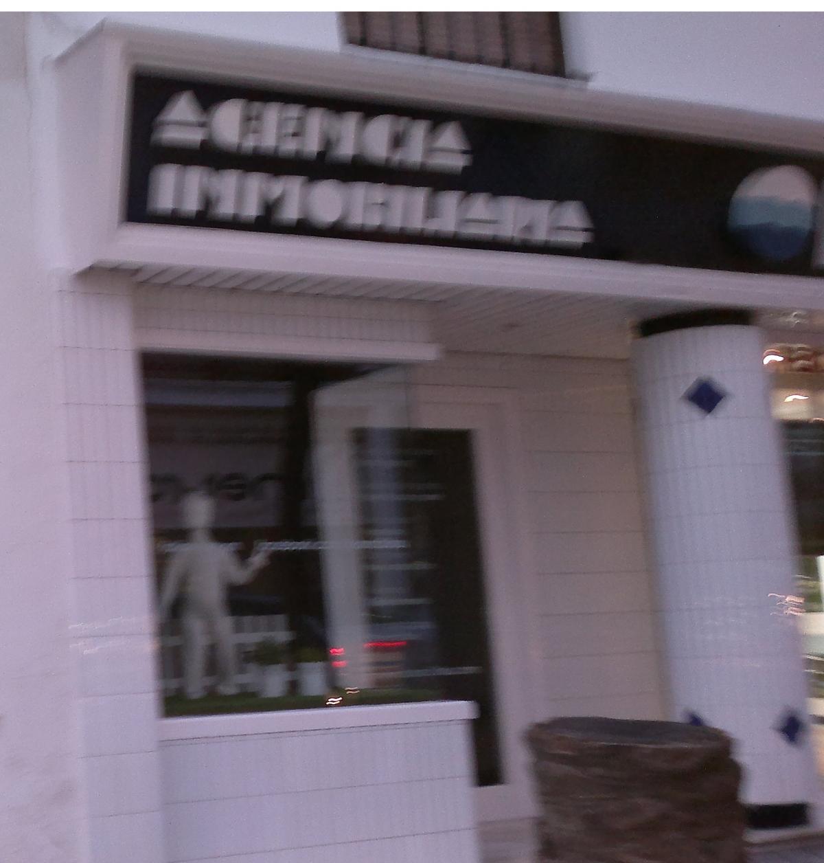 post-306-0-06787700-1332518847.jpg