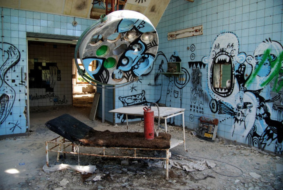 9729110-R3L8T8D-950-ee3a6e02efa74c3aa7c1