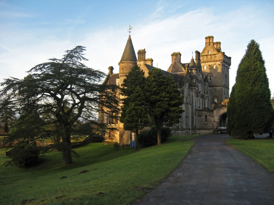 9772460-R3L8T8D-950-3cdabe5367cffaf92856