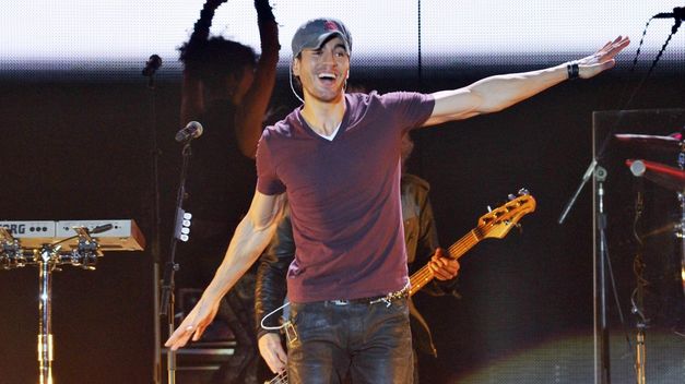 BNG-Queremos-Galego-Enrique-Iglesias_TIN