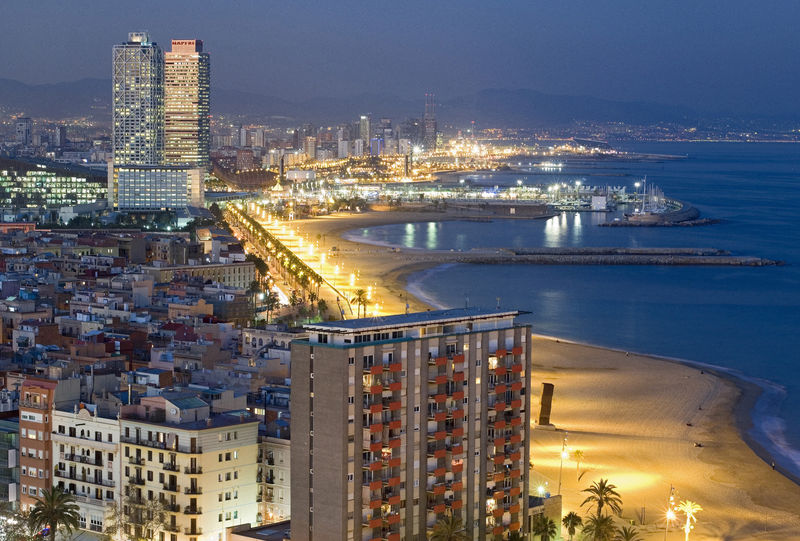 ES_Barcelona_La_Barceloneta_1.jpg