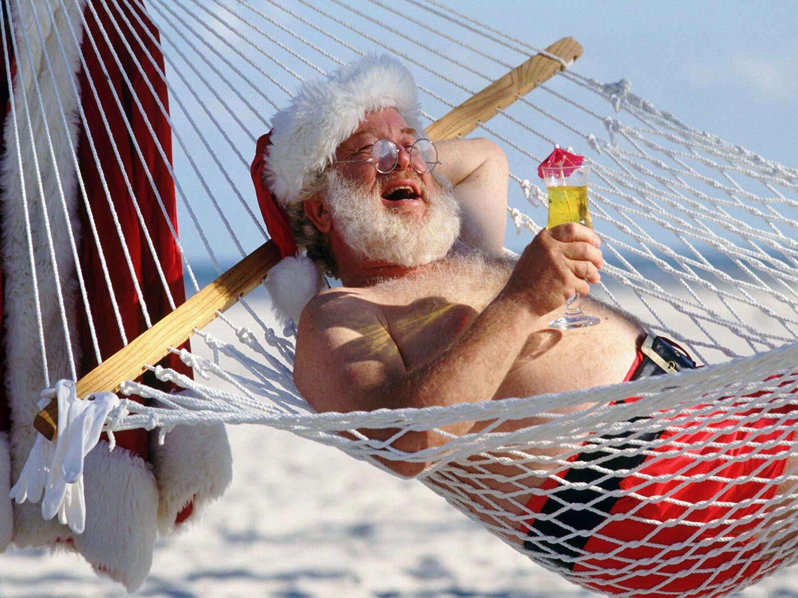 Santa_Claus_playa.jpg