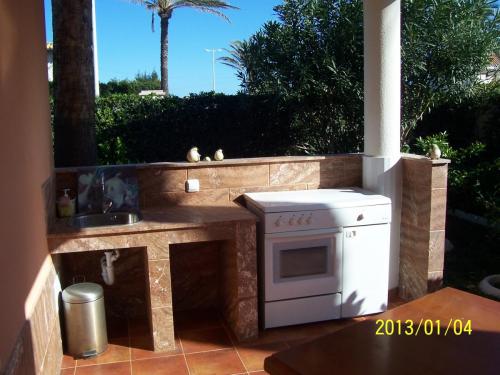 post-1205-0-15237400-1357682045_thumb.jp