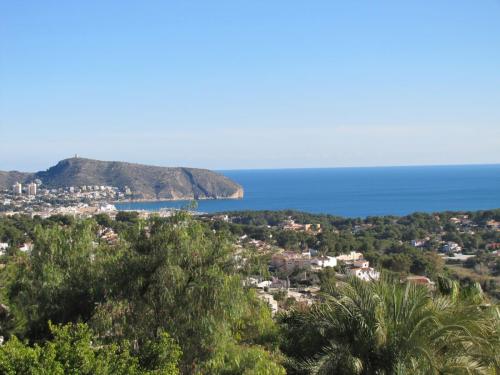 post-5055-0-88211700-1423476765_thumb.jp