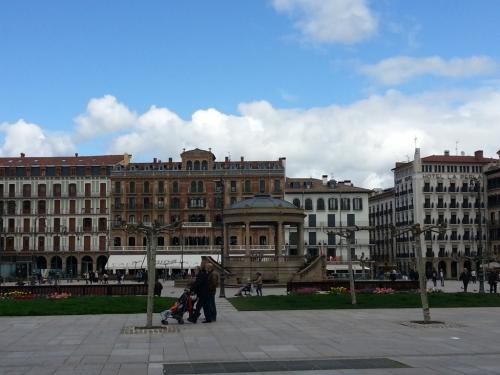 post-1217-0-08613500-1365878699_thumb.jp