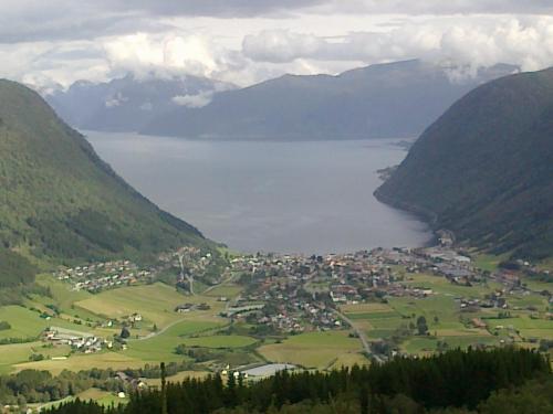 post-2035-0-80066800-1401034324_thumb.jp