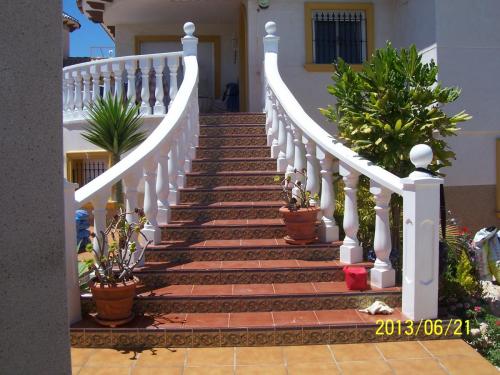 post-1205-0-85233600-1371920941_thumb.jp