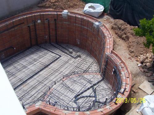 post-1205-0-93880600-1371919779_thumb.jp