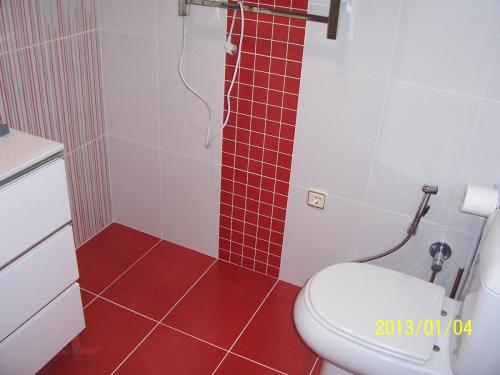 post-1205-0-59452900-1376568406_thumb.jp