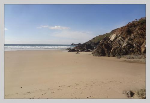 post-1195-0-54375800-1407771075_thumb.jp