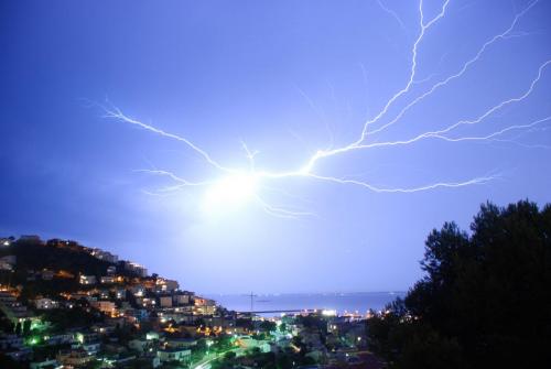 post-2030-0-00668300-1379062559_thumb.jp