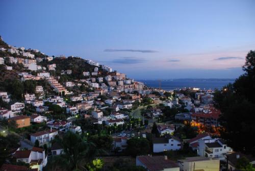 post-2030-0-54255900-1379062566_thumb.jp