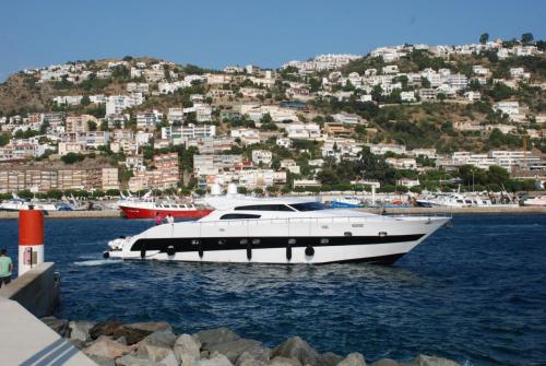 post-2030-0-83540200-1379062538_thumb.jp