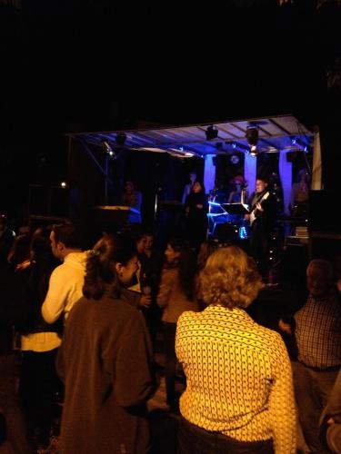 post-2385-0-63771200-1410801652_thumb.jp